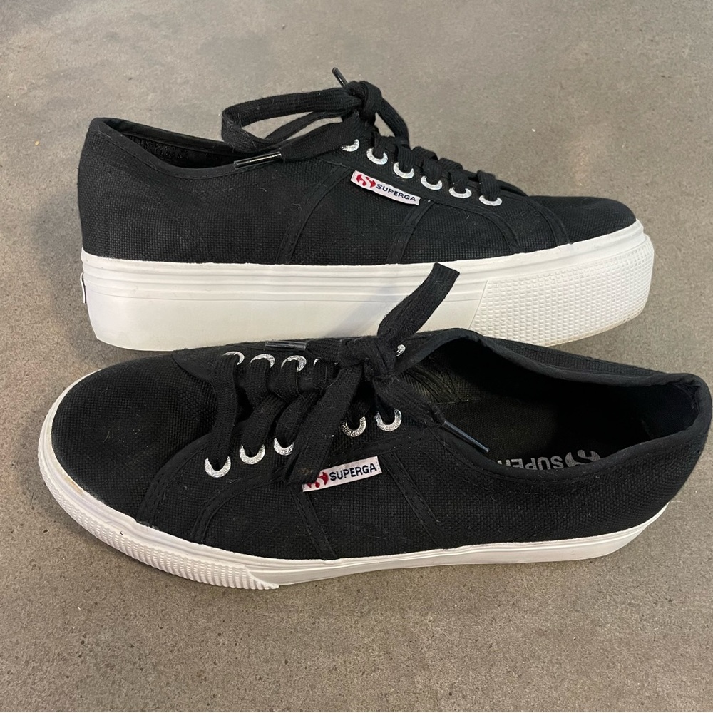 REVOLVE Superga 2790 Cotu black low top platform fashion sneaker womens shoes 8
